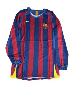 لباس کلاسیک اول بارسلونا ۲۰۰۶